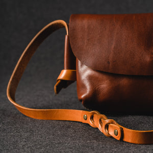 YAAGLE Women Handmade Tanned Leather Cross Body Bag Clutch YGWF18 - YAAGLE.com