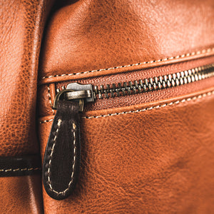 YAAGLE Unisex Vegetable Tanned Leather Drawstring Backpack YGM8124 - YAAGLE.com
