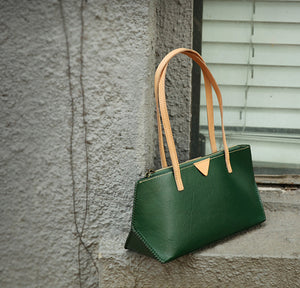 YAAGLE Women Personalized Tanned Leather Handbag Tote YGBR6018 - YAAGLE.com